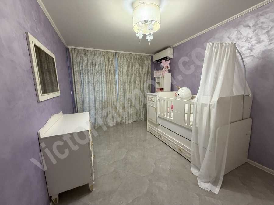 Продава се Тристаен апартамент в Велико Търново, Център - 120 кв.м за 765 €/кв.м - Снимка #8