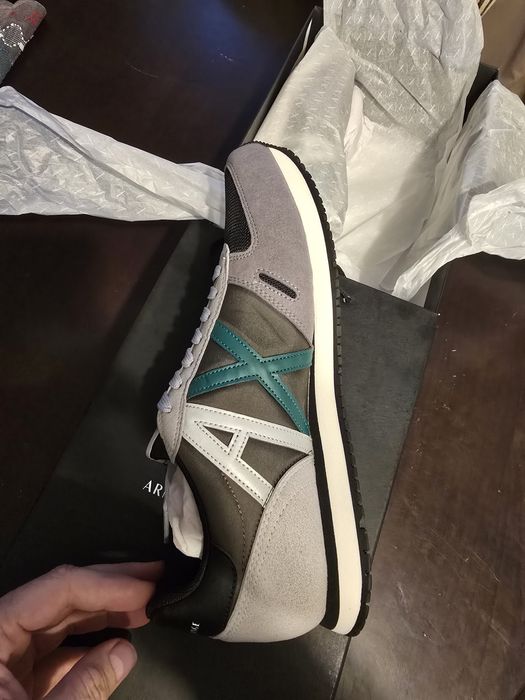 Vand adidasi Armani Exchange mărimea 44 originali