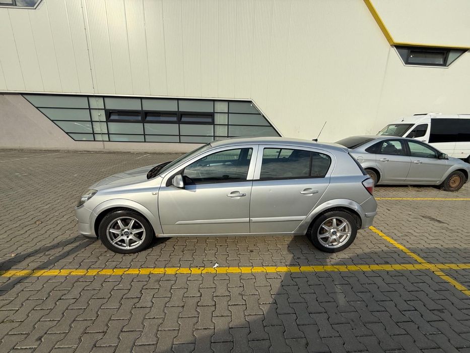 Opel Astra 2005 model, 1.7 CDTI Diesel