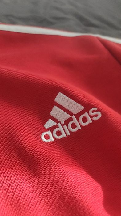 Bluza adidas roșie originala mărimea S fit M