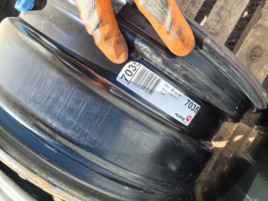 16 цола 5 х 105 мм ОПЕЛ Астра - 6,5 Инча / ЕТ 41 + СЕНЗОРИ