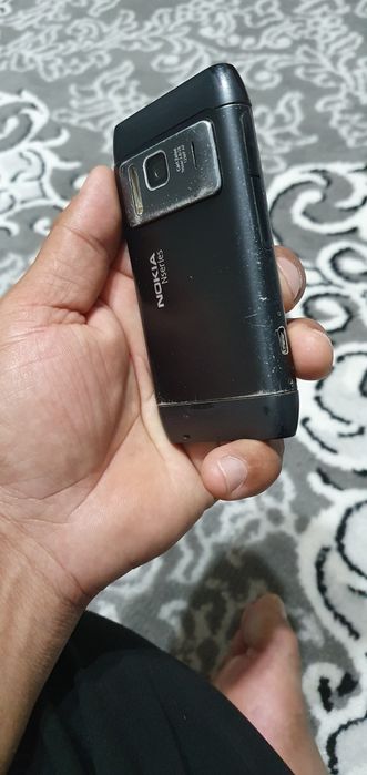 Telefon Legendarney sotamiz