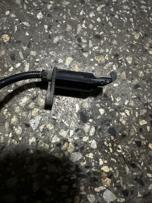 Датчик ABS  BMW f45 f46.