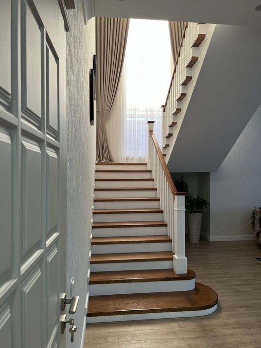 Лестницы на заказ