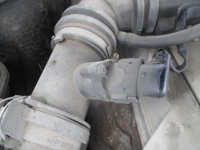 Debitmetru aer MERCEDES C180 an 1997 W202 motor 1,8 benzina