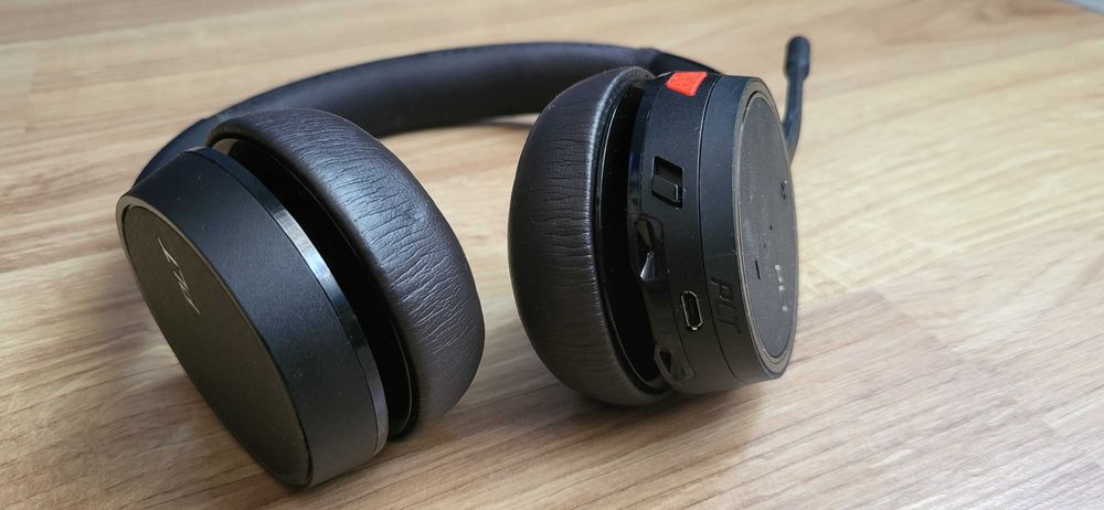 Plantronics Casti VOYAGER 4220 UC Wireless Negru