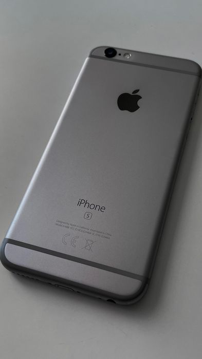 Смартфон iPhone 6s space grey