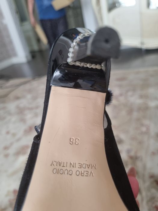 Продам босоножки в отличном состоянии