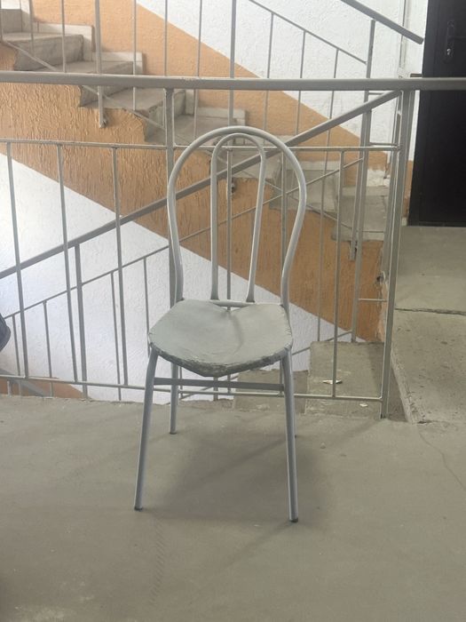 Продам срочноо  бу стул