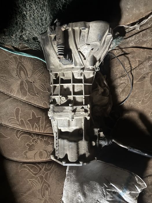 Коробка от прадо 5L механика