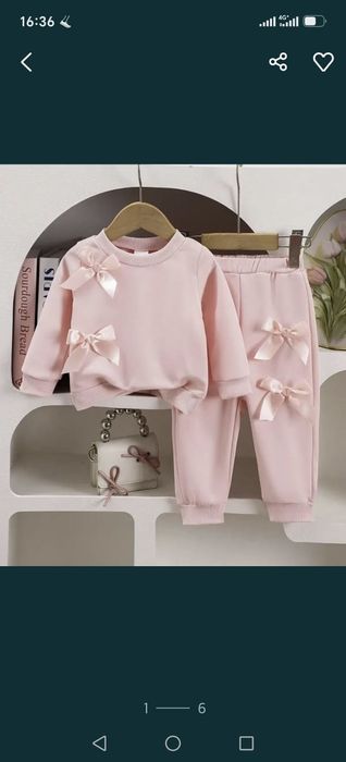 Продам костюм для девочки