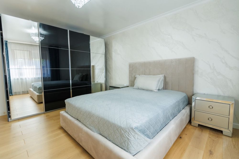 Vand casa comuna piscu