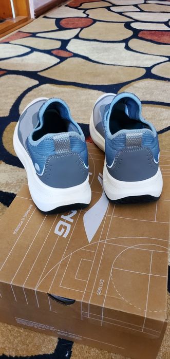 Кроссовки Li ning