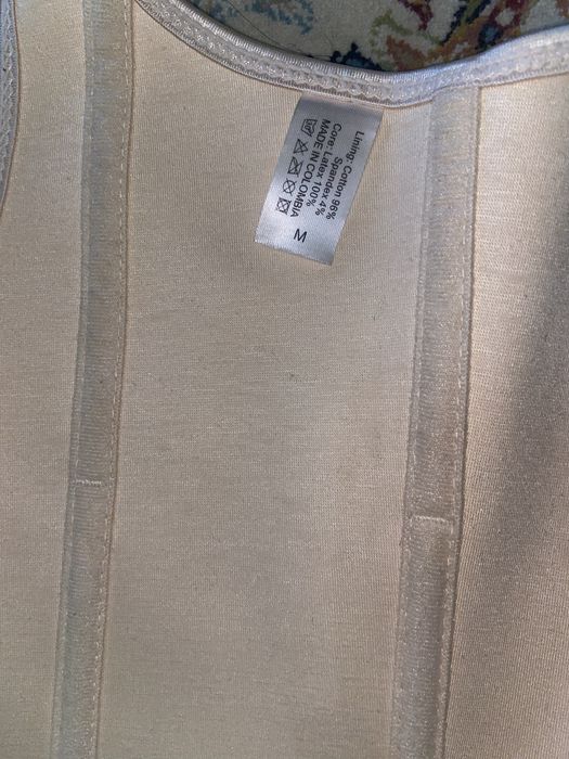 Латексный корсет