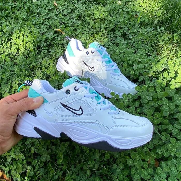 Брендовые кроссовки от Nike