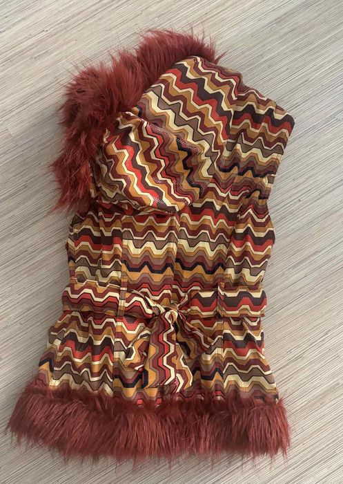 Стилен шарен елек