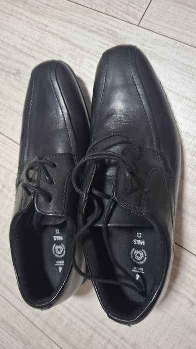 Pantofi piele naturala firma  M&S