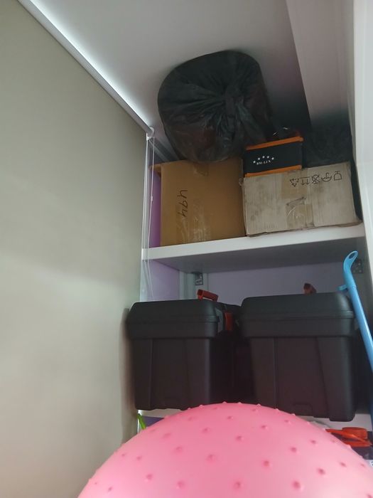 Продам квартиру 12 микрорайон 4 этаж