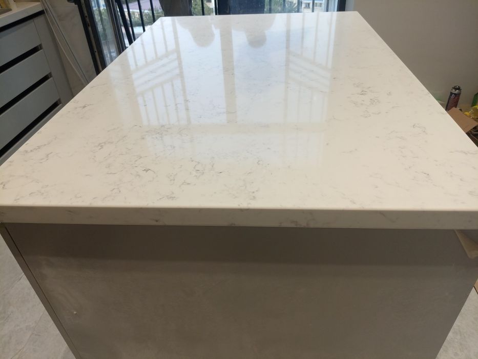 Мы изготавливаем раковины для ванных комнат из натурального камня, кач