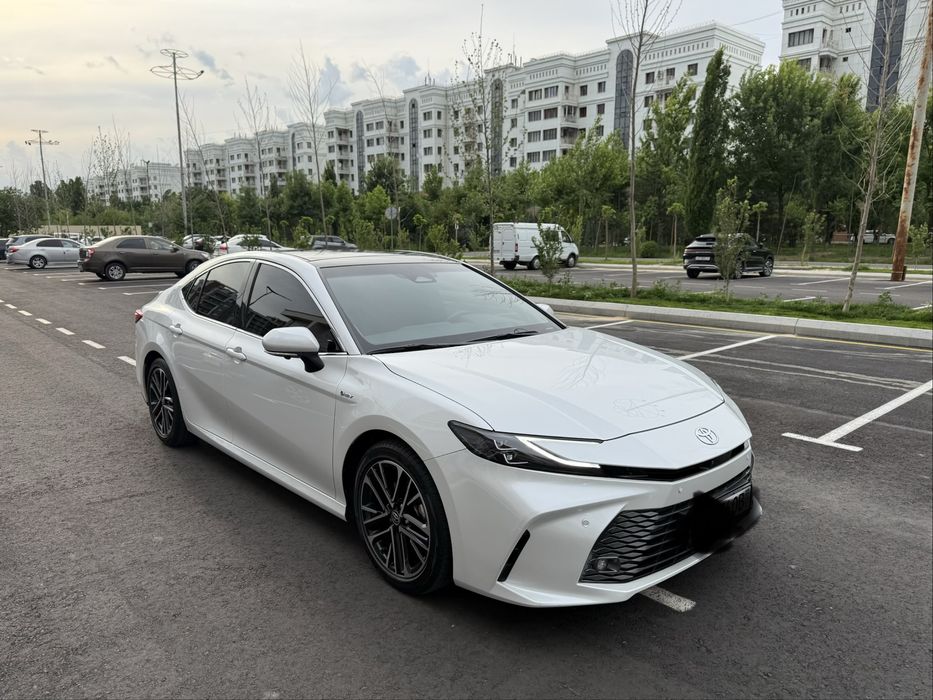Toyota camry 2024