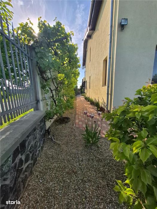 Duplex 5 Camere - Zona Linistita - Toate Utilitatile - Mobilat