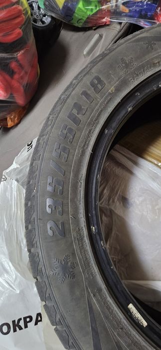 Продам резина зима R18