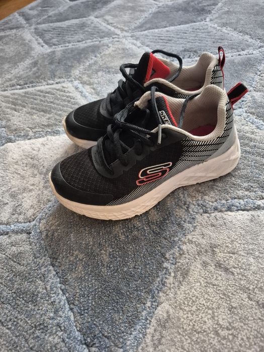 Adidas sketchers copii