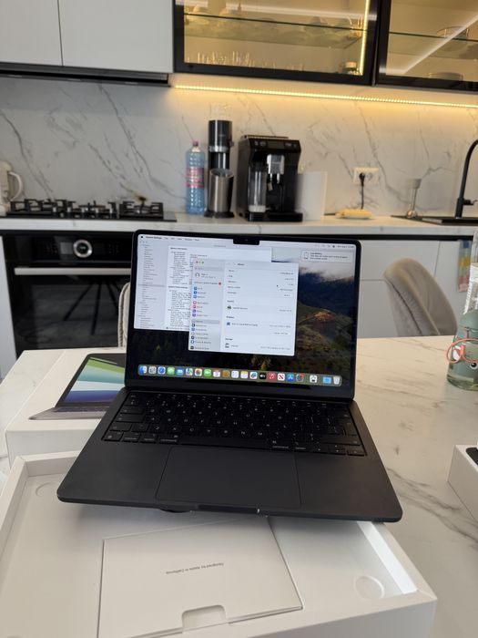 Macbook air m2 impecabil