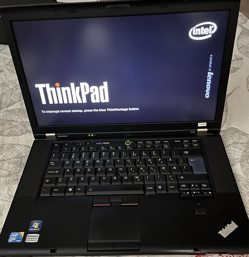 Vand laptop LENOVO T5 10 i7 Craiova • OLX.ro