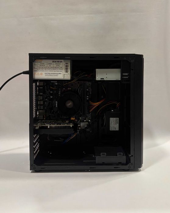 Бюджетен компютър AMD Ryzen 5 2400G, GTX 1050 Ti 4GB, 16GB ram