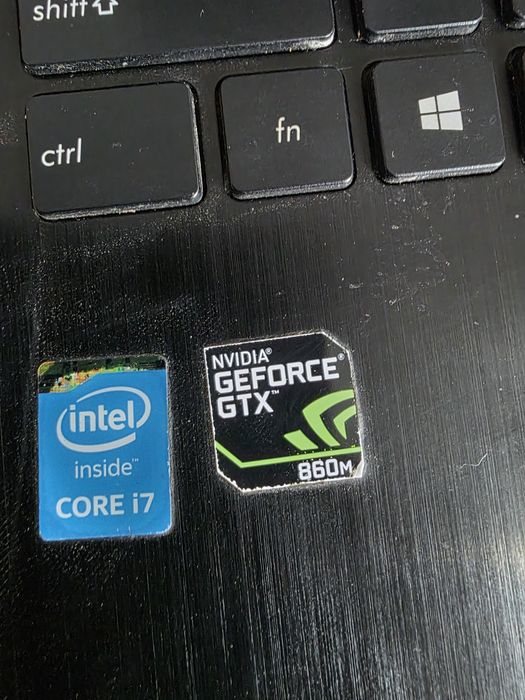 Laptop Asus ROG i7