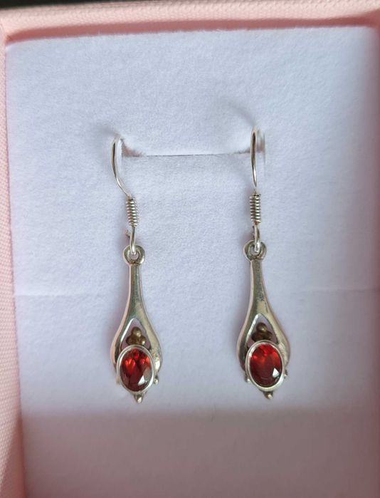 Cercei argint cu granat natural