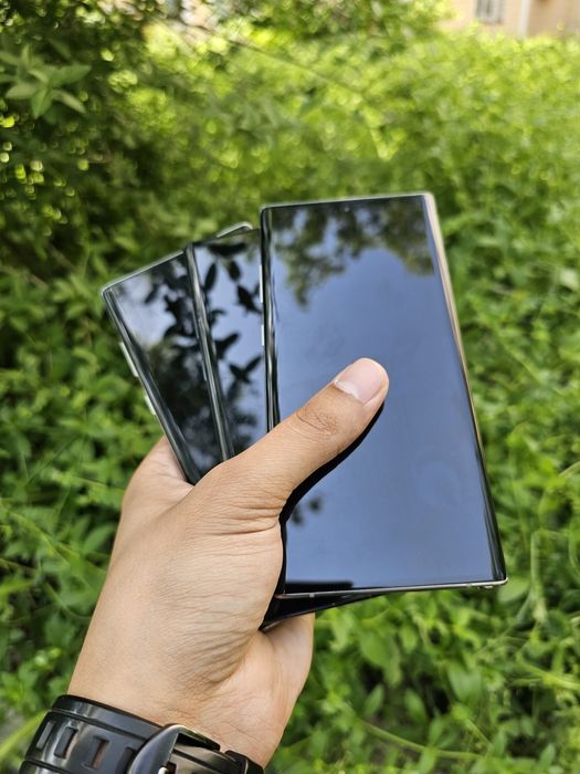 Samsung Galaxy Note 10+duos 5G. Joyi 12/256 GB. Aura Black