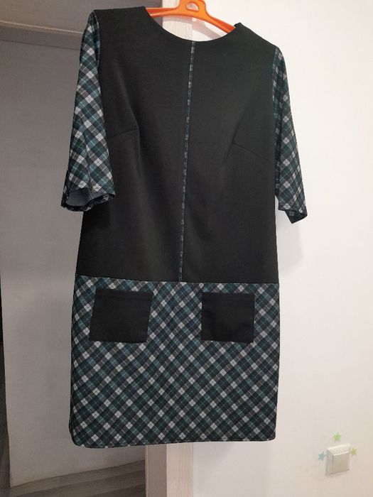 Продам платье размер 52 54