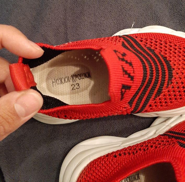 Продам обувь для ребенка