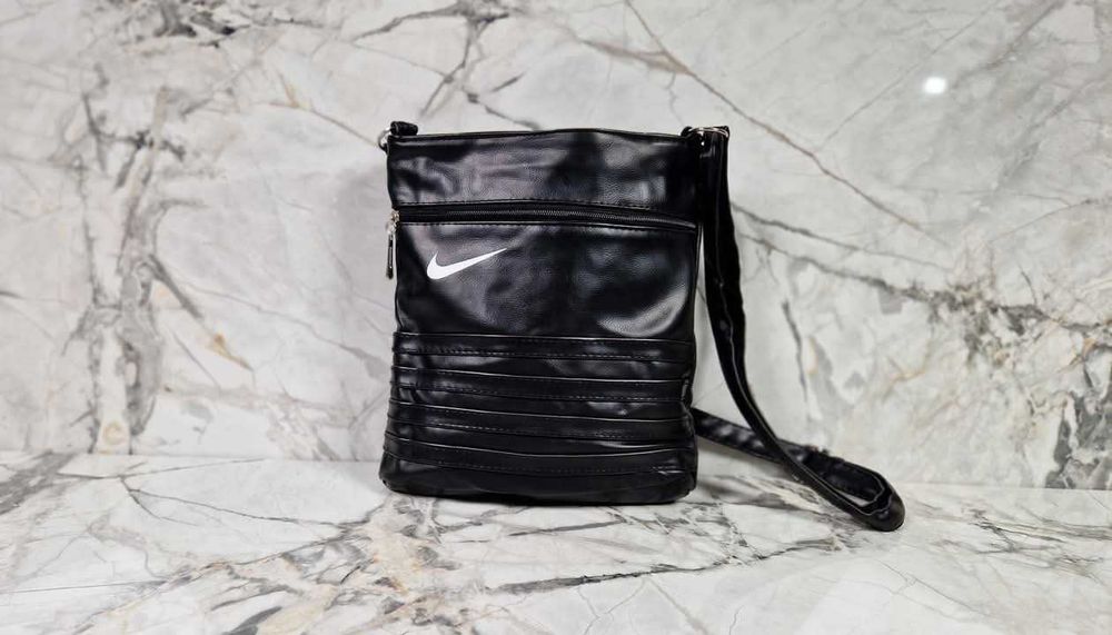 Дамска чанта с удължена дръжка за през рамо