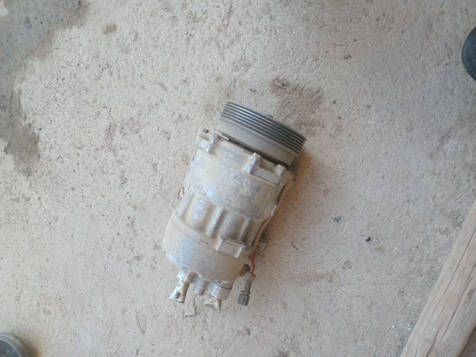 Продам компрессор