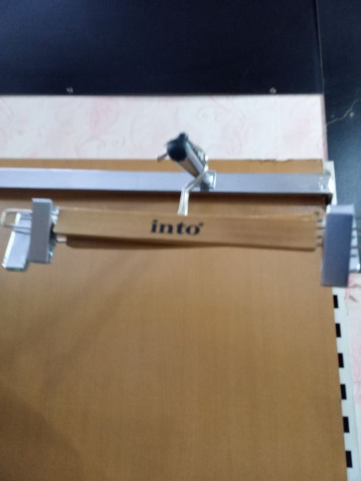 Чехлы и вешала для одежды,брюк