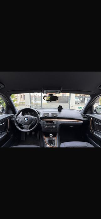 BMW 1 Series 2010 — imagine 5