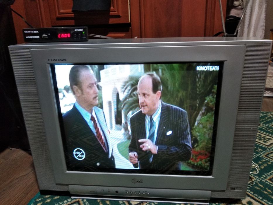 Телевизор LG.21 FA 20.