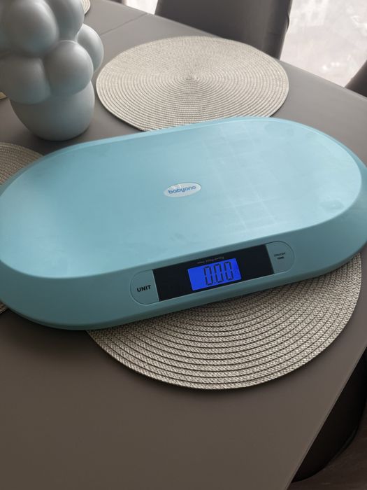 Весы для взвешивания новорожденных