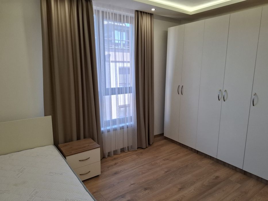 Дава се под наем Тристаен апартамент в Казанлък - 80 кв.м за 398.82 € - Снимка #8