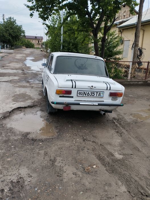 Vaz 2101 ishlab turibti dvigatel benzin metan 75 talik balon