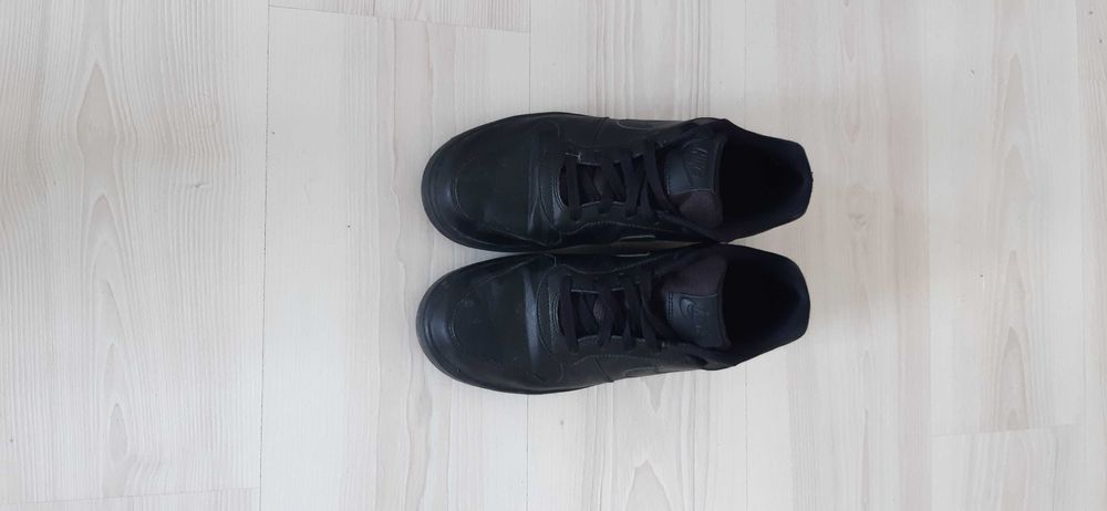 Nike ebernon low sneakers