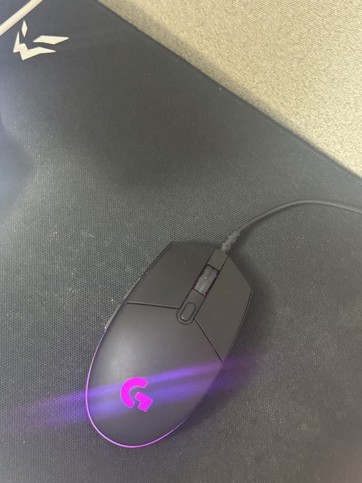 Игровая мышь Logitech G102 Lightsync