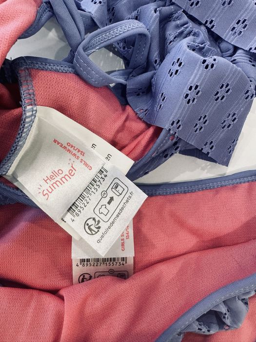 Чисто нов бански костюм за момиче