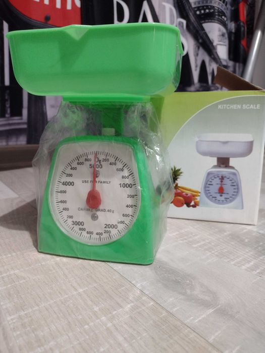 Cantar mecanic de bucatarie 5 kg, verde, NOU SIGILAT