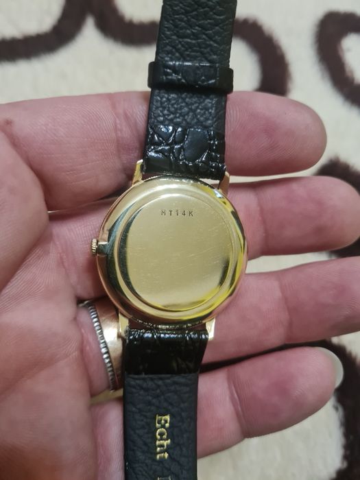 Tissot matei mecanic.