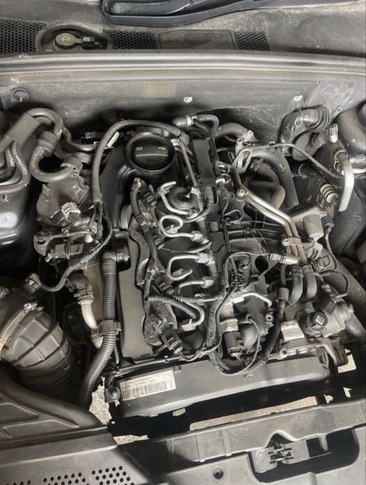 Motor CGLC / CJCA Audi A5 8T 2.0 tdi Audi A4 B8.5 Audi A6 C7 cu PROBA 2014