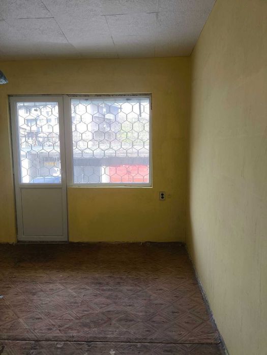 Продава се Двустаен апартамент в София, Център - 41 кв.м за 1830 €/кв.м - Снимка #3